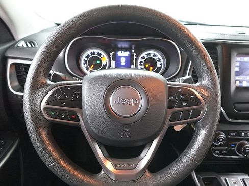 Used 2021 Jeep Cherokee Latitude image 14