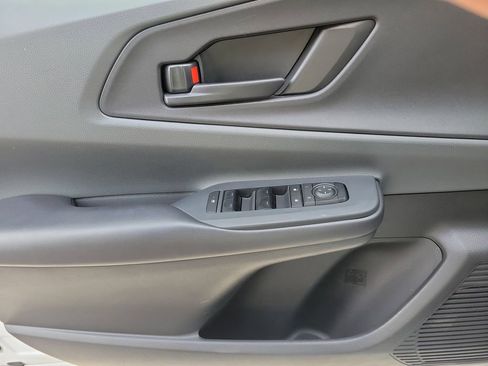 Used 2023 Toyota Prius LE image 15