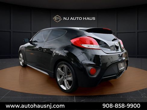 Used 2013 Hyundai Veloster Turbo FWD image 8