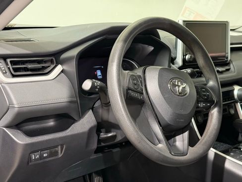 Certified 2024 Toyota RAV4 XLE image 17