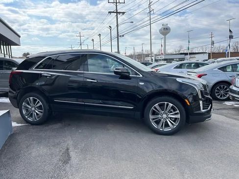 New 2026 Cadillac XT5 Premium Luxury w/ LPO, Floor Liner Package image 2