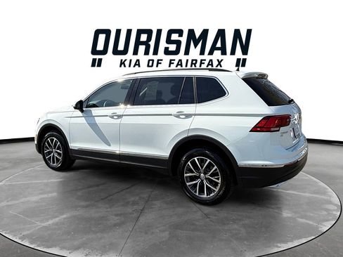 Used 2020 Volkswagen Tiguan SE image 4