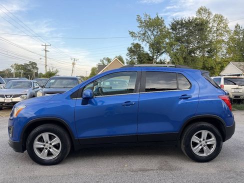 Used 2015 Chevrolet Trax LT w/ LT Plus Package AWD/4WD image 5