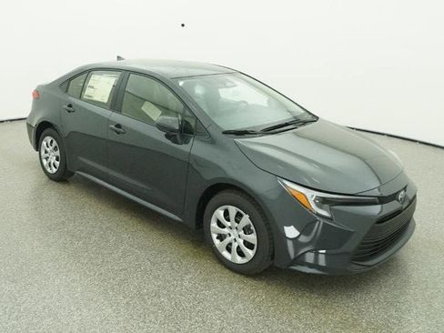 New 2026 Toyota Corolla LE image 13