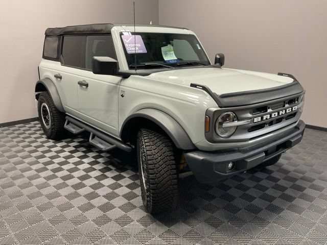 Used 2023 Ford Bronco Big Bend w/ Sasquatch Package AWD/4WD image 2