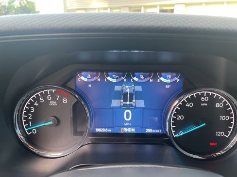 Used 2022 Ford F150 XLT w/ Equipment Group 302A High image 40