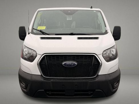Used 2024 Ford Transit 250 Low Roof w/ Exterior Upgrade Package RWD image 9