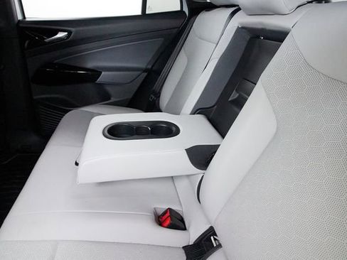 Used 2021 Volkswagen ID.4 Pro S image 24