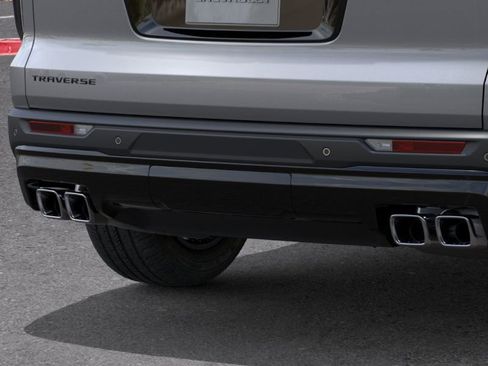 New 2026 Chevrolet Traverse LT image 14
