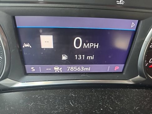 Used 2019 GMC Terrain Denali w/ GMC Pro Grade Package AWD/4WD image 19