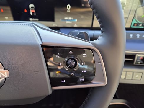 New 2026 Nissan Leaf SV+ image 18