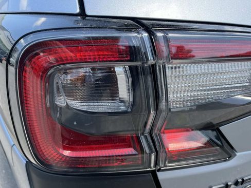Used 2022 Subaru Outback Wilderness AWD/4WD image 10