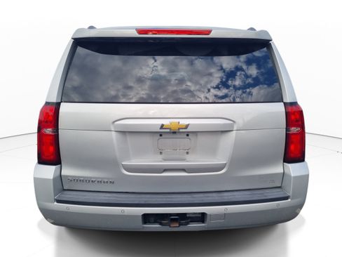 Used 2016 Chevrolet Suburban LS w/ Max Trailering Package AWD/4WD image 8