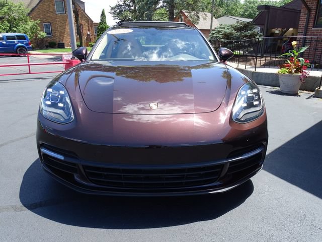 Used 2020 Porsche Panamera RWD image 3
