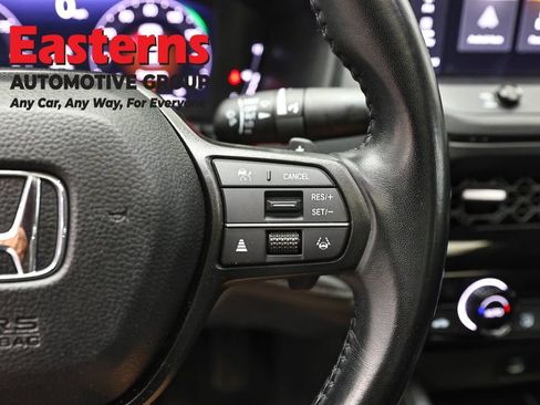 Used 2025 Honda Accord EX-L image 16