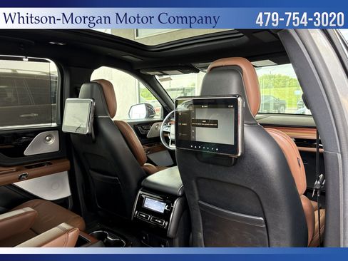 Used 2022 Lincoln Aviator Reserve w/ Equipment Group 201A AWD/4WD image 43