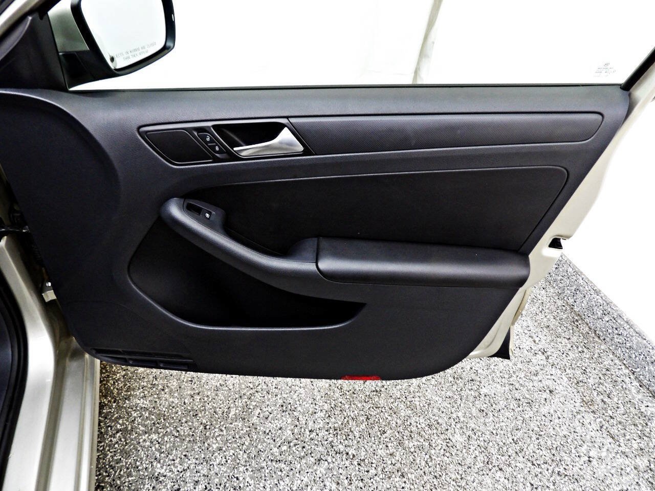 Used 2014 Volkswagen Jetta SE FWD image 11