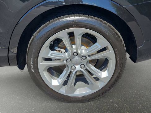 Used 2016 Audi Q3 2.0T Prestige w/ Prestige Package AWD/4WD image 37