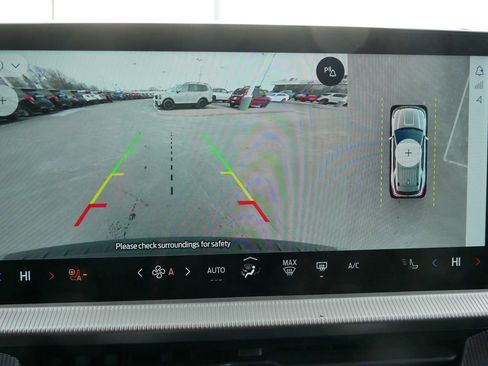 Certified 2025 Ford Explorer ST-Line w/ ST-Line Street Pack image 24