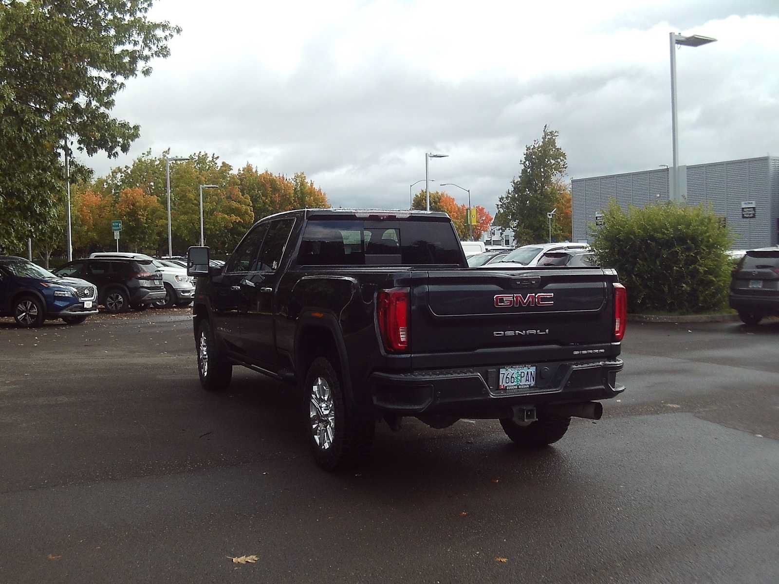 Used 2020 GMC Sierra 3500 Denali w/ Denali Ultimate Package AWD/4WD image 3