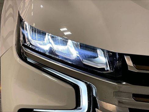 Used 2021 Chevrolet Tahoe High Country w/ Premium Package image 29