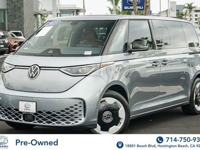 Used 2025 Volkswagen ID. Buzz Pro S