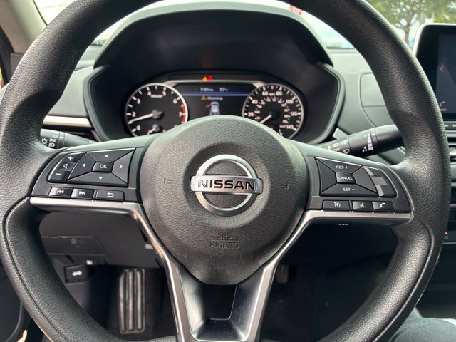 Used 2020 Nissan Altima 2.5 S AWD/4WD image 18