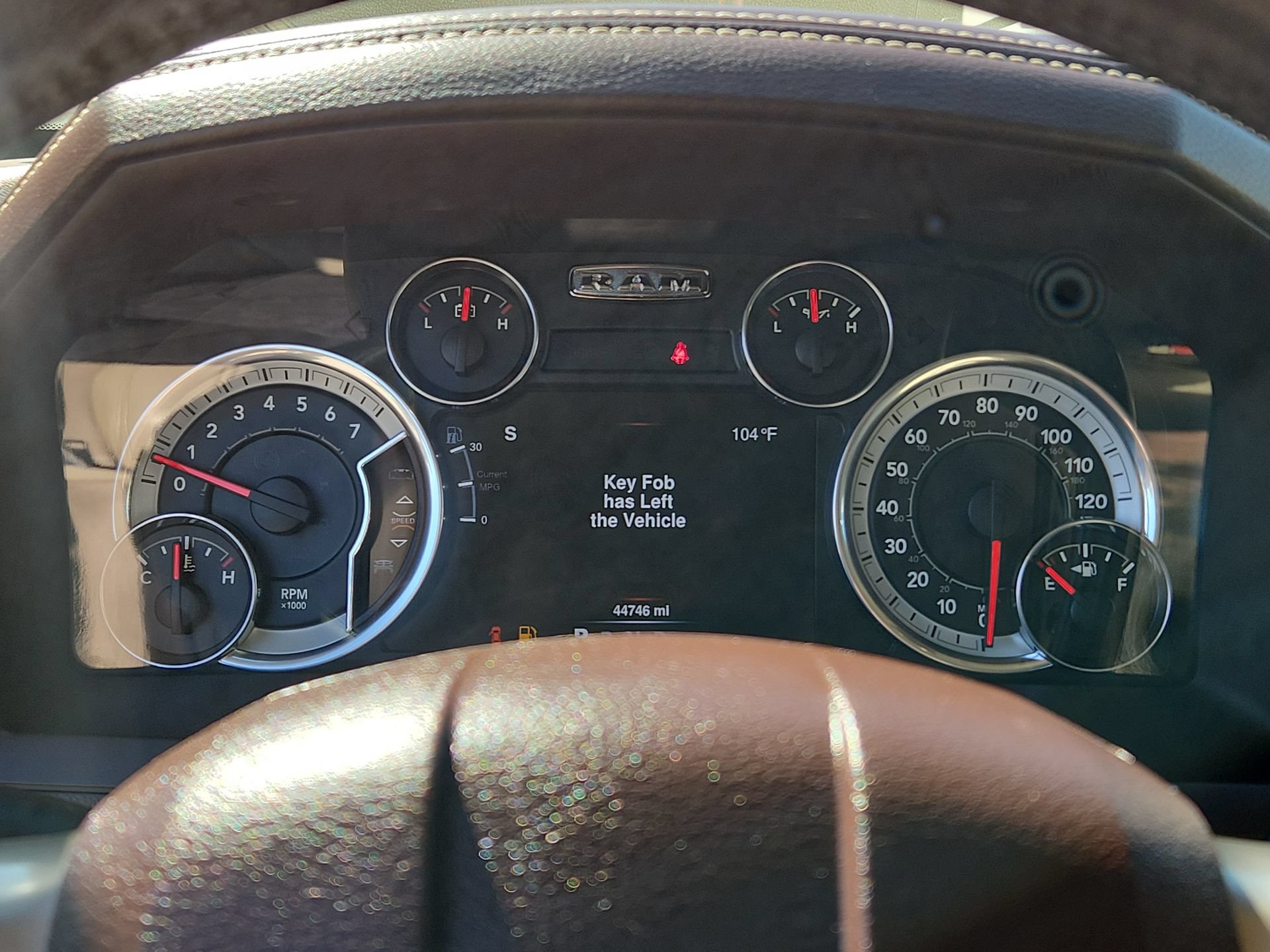 Certified 2016 RAM 2500 Laramie w/ Convenience Group AWD/4WD image 10