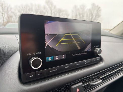 Certified 2023 Honda HR-V LX image 28