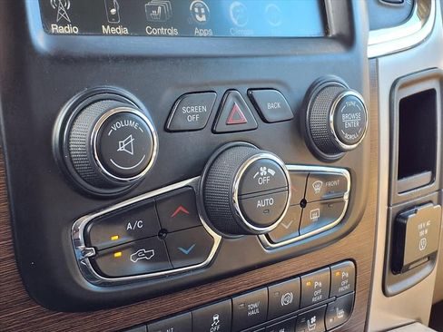 Used 2017 RAM 2500 Laramie image 23