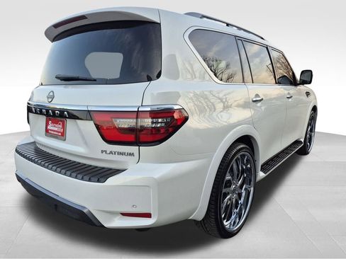 Used 2024 Nissan Armada Platinum w/ Captain's Chairs Package image 4