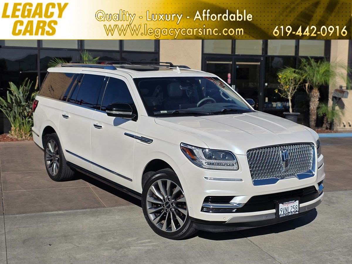 Used 2018 Lincoln Navigator L Select w/ Technology Package RWD image 1