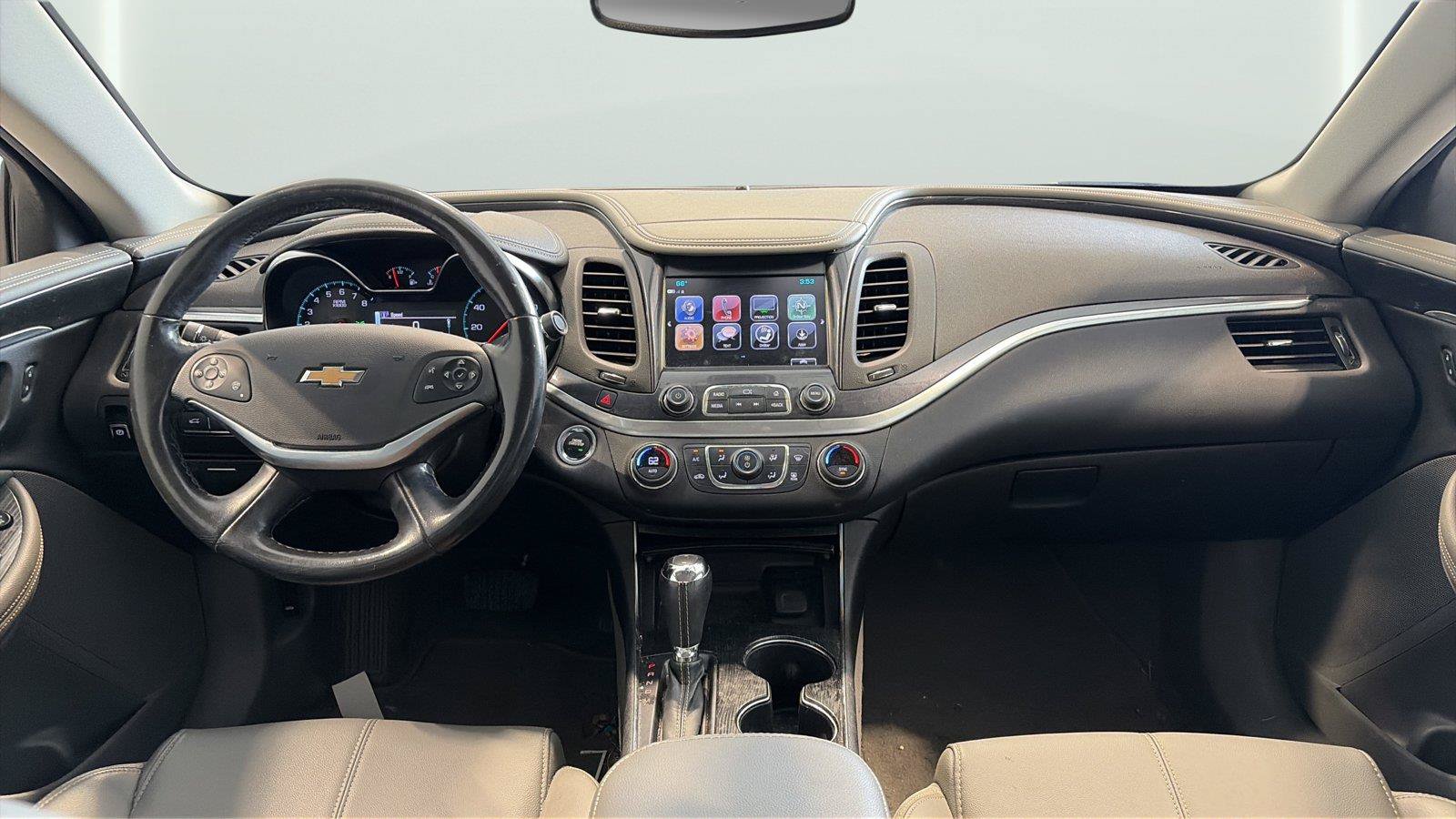 Used 2019 Chevrolet Impala LT w/ LT Convenience Package FWD image 11