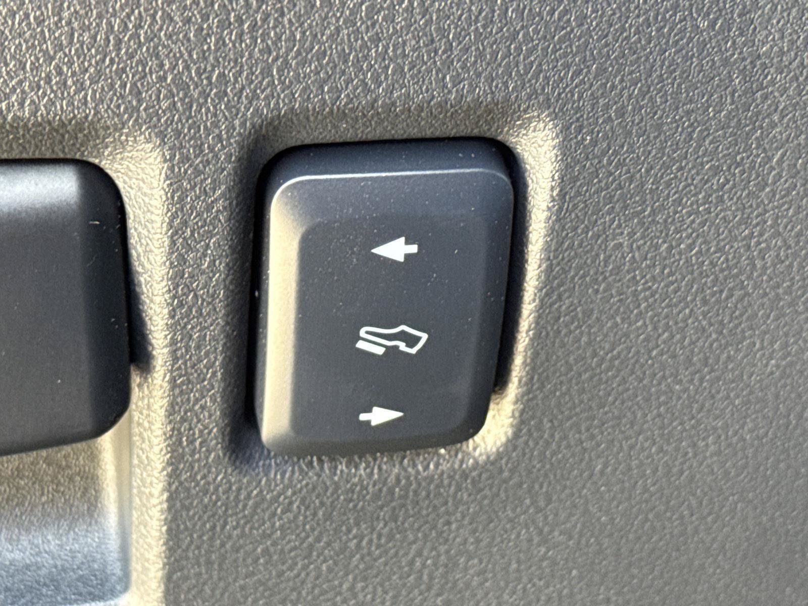 New 2025 Ford F150 Raptor AWD/4WD image 17