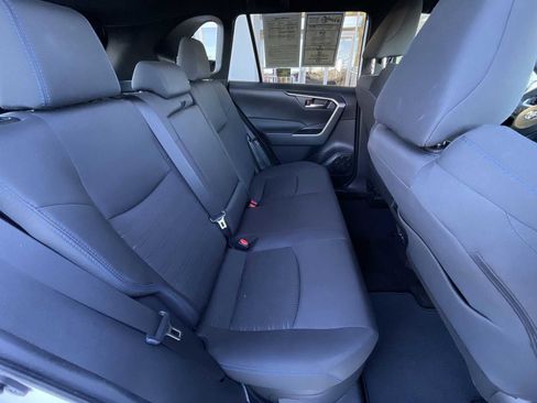 Used 2024 Toyota RAV4 SE image 26