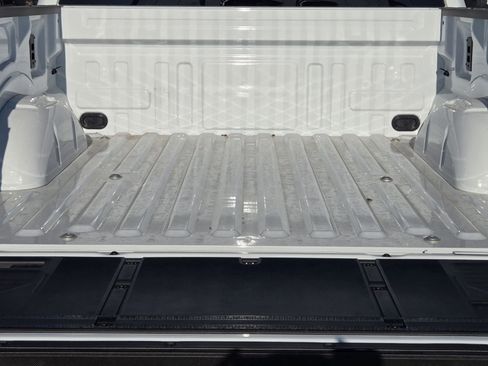 New 2025 Ford F150 Lightning Flash AWD/4WD image 30