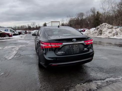Used 2015 Toyota Avalon Limited image 8
