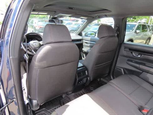 Used 2025 Honda CR-V Sport image 15