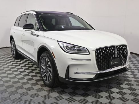 New 2026 Lincoln Corsair Reserve AWD/4WD image 8