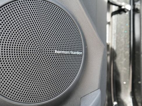 Certified 2023 Hyundai Kona Limited w/ Winter Weather Package image 21