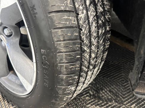 Used 2016 Ford Mustang Coupe w/ Equipment Group 051A image 27