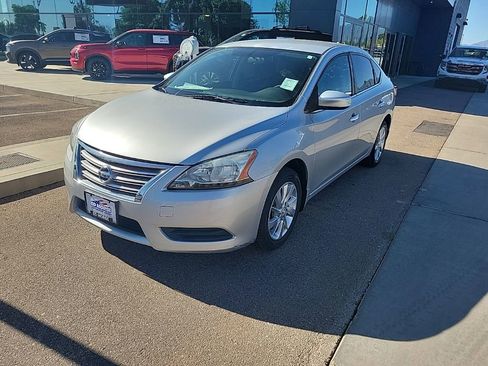 Used 2015 Nissan Sentra SV FWD image 3