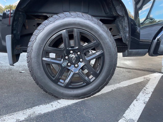 Used 2022 Chevrolet Silverado 1500 Custom w/ Rally Edition AWD/4WD image 35