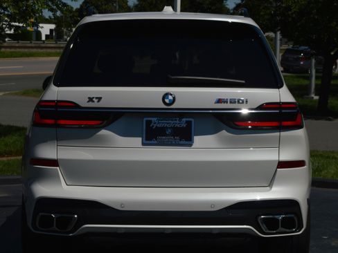 Certified 2026 BMW X7 M60i AWD/4WD image 10