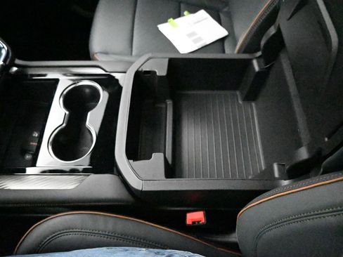 New 2026 GMC Yukon XL AT4 w/ AT4 Premium Plus Package AWD/4WD image 13
