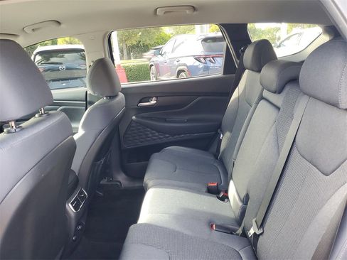 Used 2022 Hyundai Santa Fe SEL image 11