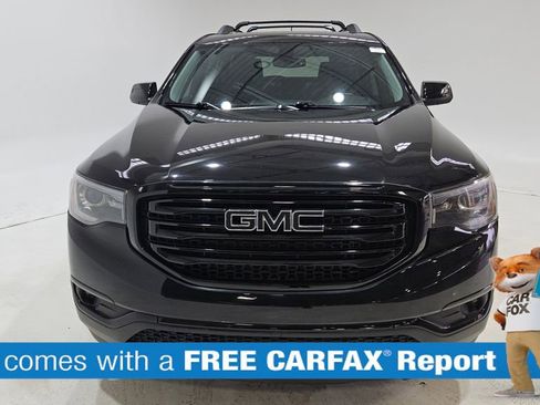 Used 2019 GMC Acadia SLT w/ Black Edition image 2