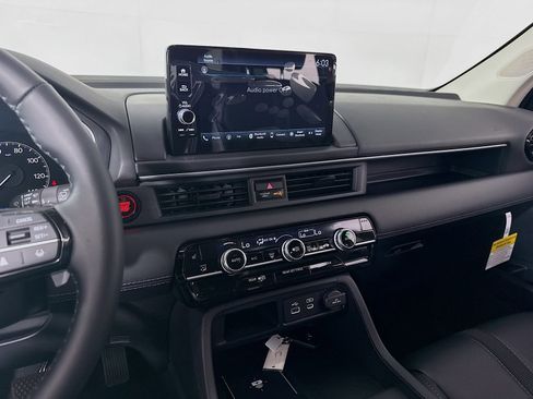 Certified 2025 Honda Pilot EX-L image 15