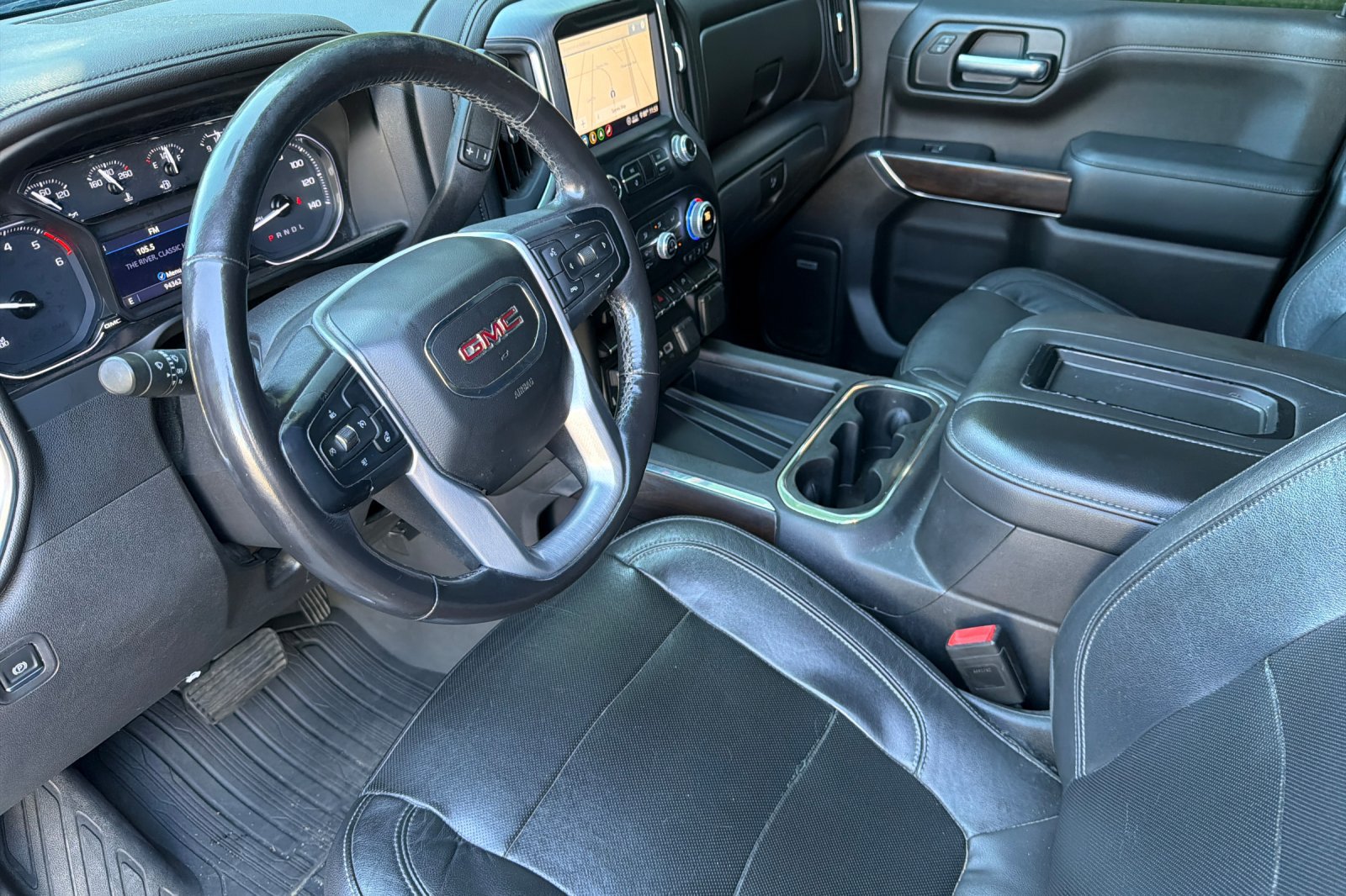 Used 2020 GMC Sierra 1500 SLT w/ SLT Premium Package AWD/4WD image 7