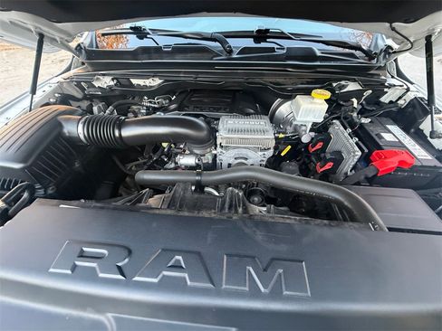 Used 2022 RAM 1500 Laramie w/ Sport Appearance Package image 20